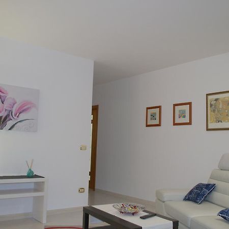 マテーラCasa Vacanze La Roccaアパートメント エクステリア 写真